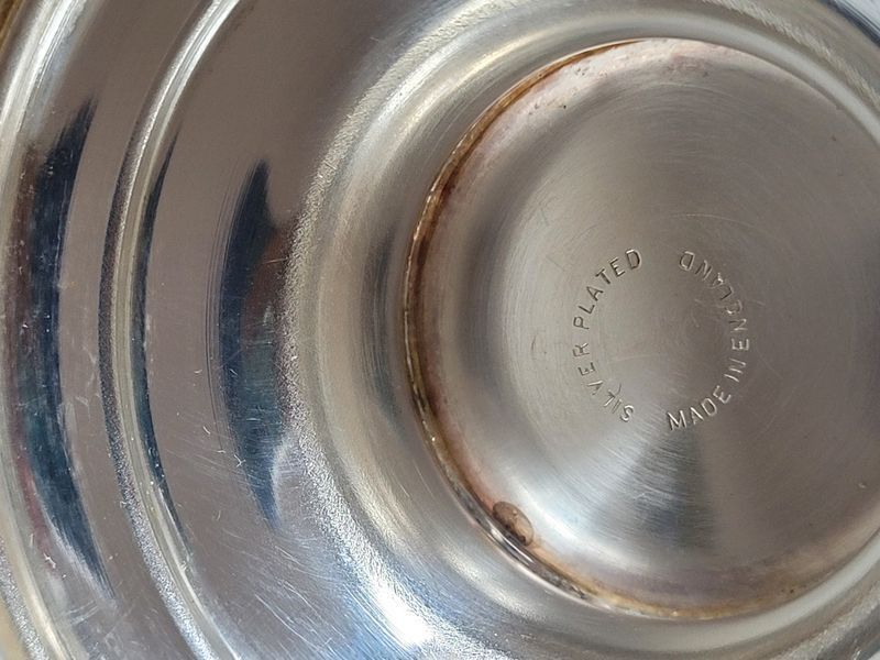 Vintage silver-plated sugar bowl or candy bowl
