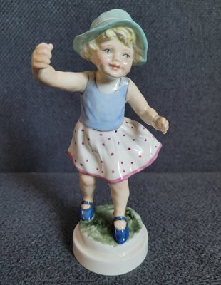 Royal Worcester ‘Sundays Child’ Figurine 3518
