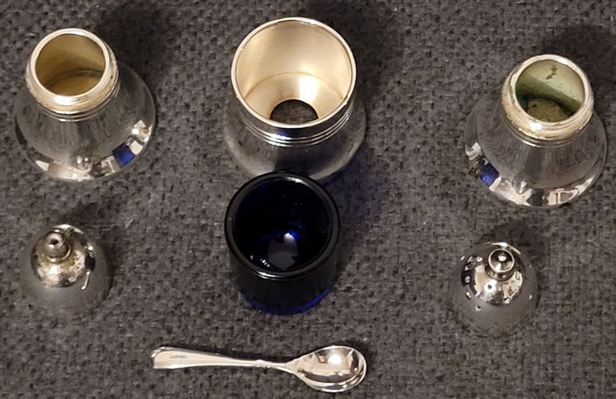 Vintage silver-plated cruet set made in England, Sheffield