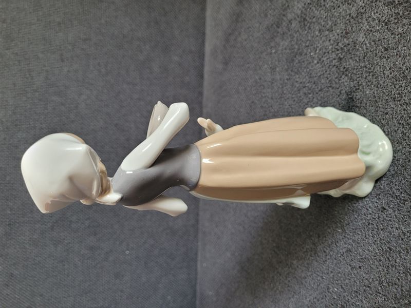 Lladro Porzellanfigur "M&auml;dchen mit Gans" Nr. 1052 | 1977 | Spanien