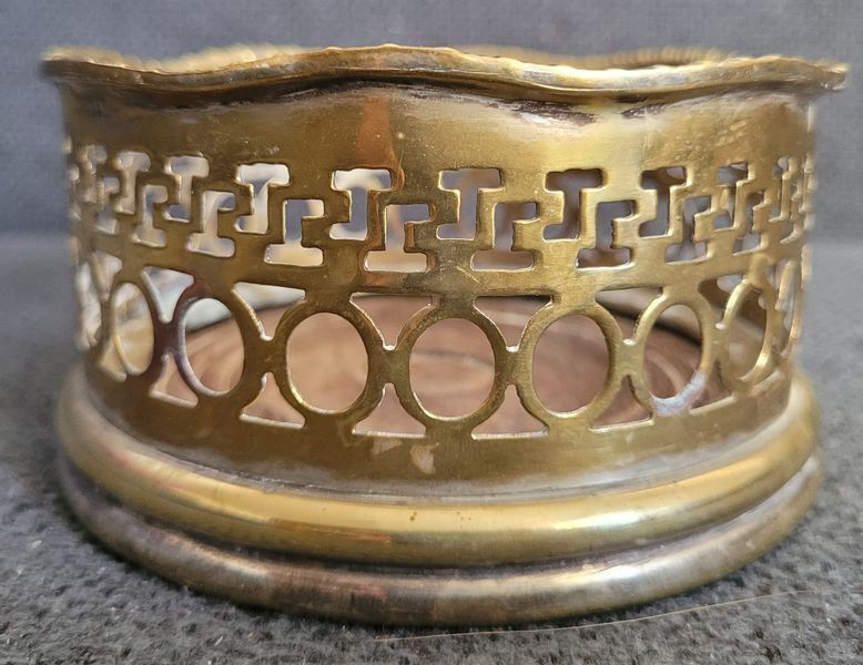 Antique bronze heavy bottle stand