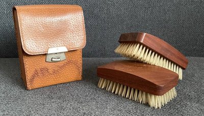Vintage Grooming Set Leather (2 Brushes)