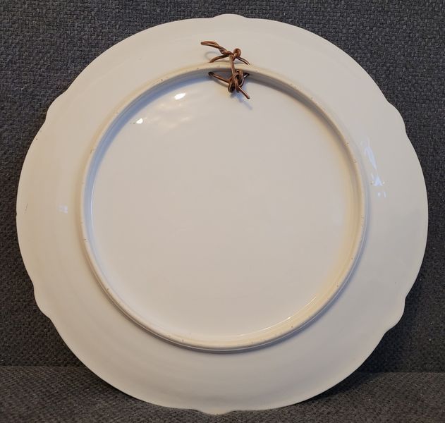 Rare World War I patriotic plate, porcelain, with a portrait of Hindenburg