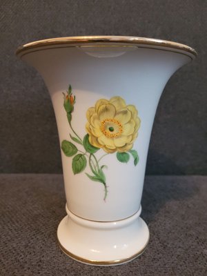 Vintage vase made by Meissen, first half of the 20th century, decorated with flowers