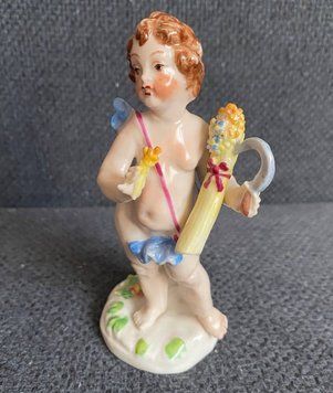 Anjel so srpom a obil&iacute;m &ndash; Sandizell Hoffner & Co Dresden | Porcel&aacute;n | Nemecko, 1970&ndash;1979