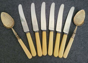 Vintage set of 6 knives+2 serving spoons