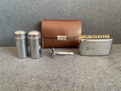 Vintage Traveling Grooming Set Leather №1