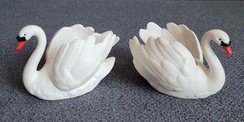 Para vintage porcelanowych doniczek łabędzie Goebel ZV 103/1 W. Germany