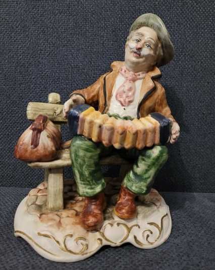 Capodimonte Tramp Playing Accordion on a Bench | Italian Ceramic