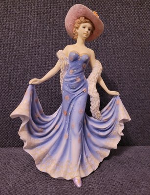 Leonardo Collection Figurine "Laura"