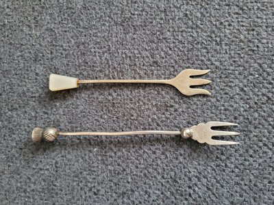 Two pickling forks sterling silver.