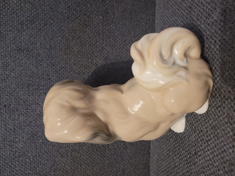 Lladro Pekingi palotakutya 4641 | Porcel&aacute;nfigura | Spanyolorsz&aacute;g