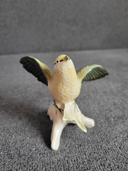 Karl Ens figurine  Rare Bird