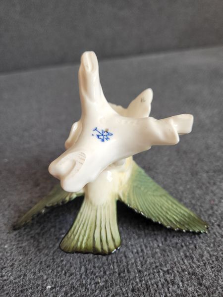 Karl Ens figurine  Rare Bird