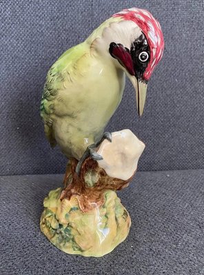 Large Beswick Figurine Green Woodpecker c.1967-1989