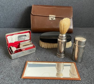 Vintage Traveling Grooming Set Leather №5