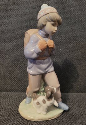 Lladro Figurine Thursday's Child (boy) #6017