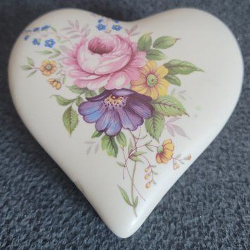 Axe vale pottery ceramic jewelry box