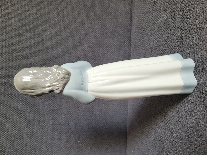 Figurine en porcelaine NAO by Lladr&oacute; &laquo; M&egrave;re avec b&eacute;b&eacute; &raquo; n&deg; 1118