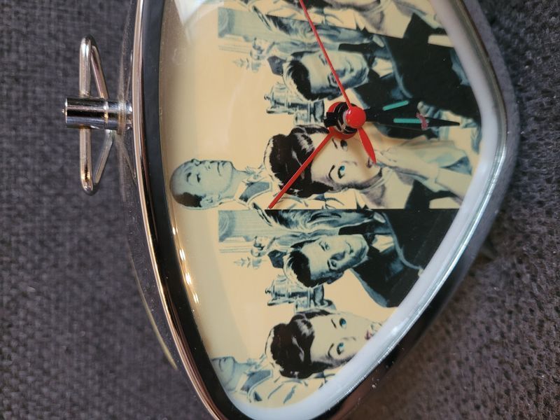 Vintage Tisch-Wecker mit Musikmechanismus, 1980er Jahre