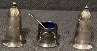 Vintage silver-plated cruet&nbsp;set made in England, Sheffield